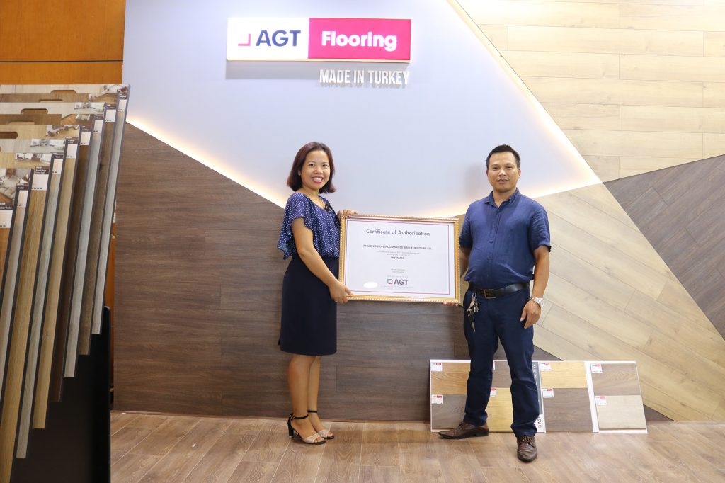 hội chợi vietbuild sàn gỗ AGT Flooring